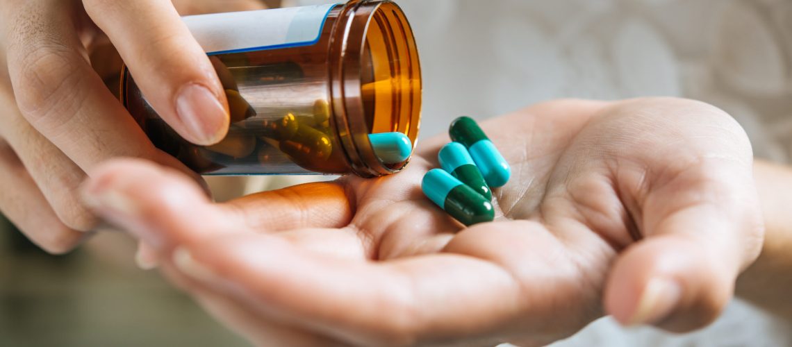 Lisdexanfetamina: o único medicamento específico para compulsão alimentar aprovado pela Anvisa.